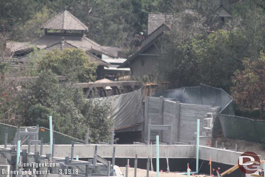 03.09.18 - No visible progress on the Critter Country entrance area.