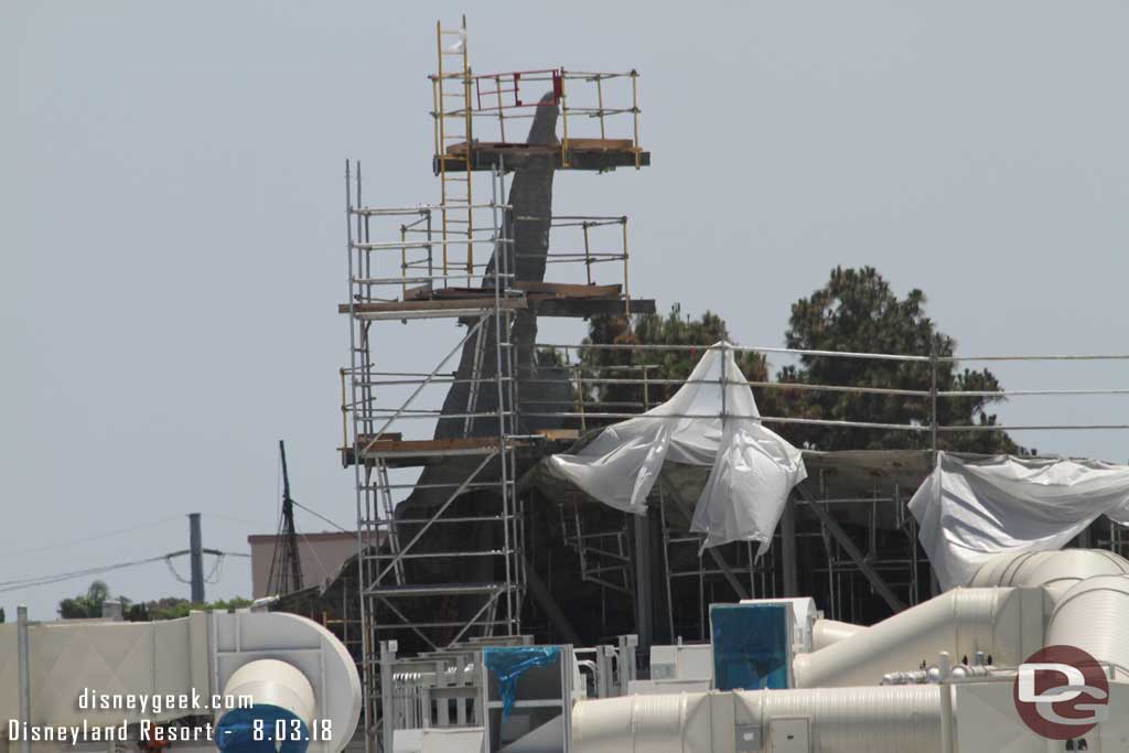 08.03.18 - Rock formations continue to take shape.