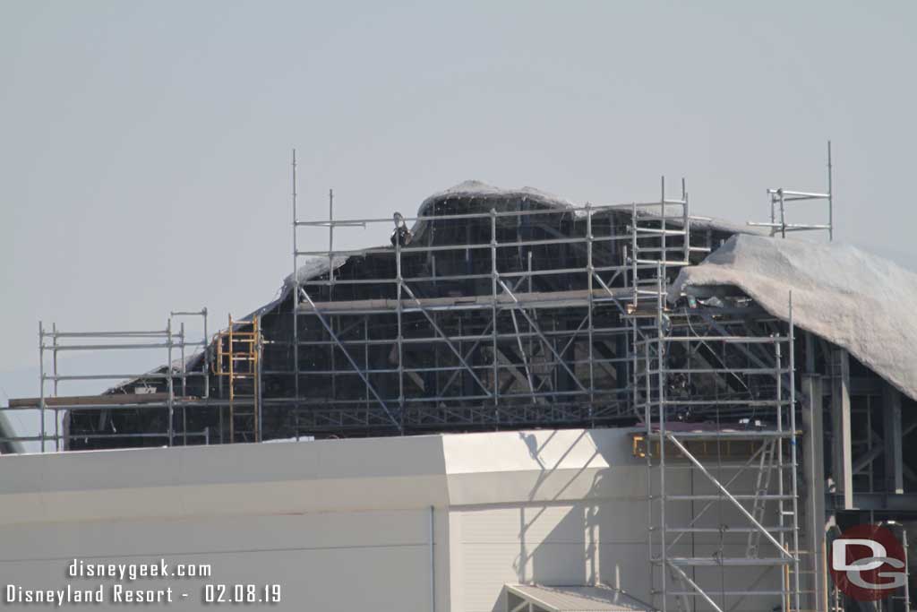 02.08.19 - Wire mesh is being added to the back of this formation as they close up these formations.