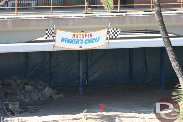 09.01.06 - The Winners Circle is gone except for a couple signs