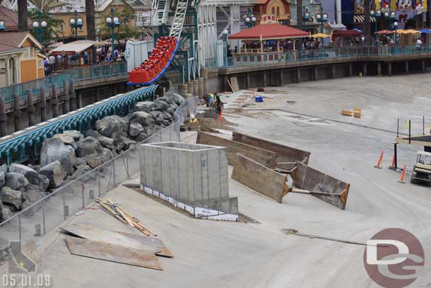 05.01.09 - New holes along Screamins launch track