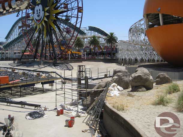 7.28.09 - The scaffolding around the rocks near Screamin is coming down