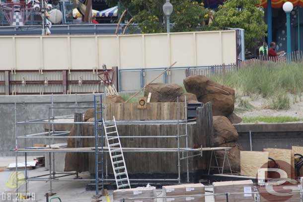 8.21.09 - The doors have been installed on the new structure near Jumpin Jellyfish too