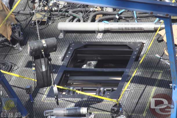 9.18.09 - Noticed this installed near the edge of the platform closest to the fun wheel, near the center