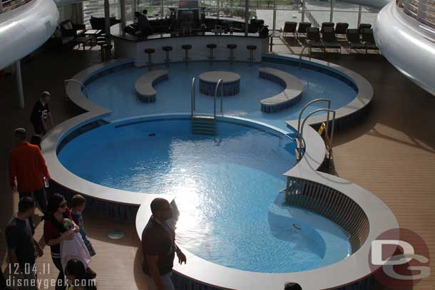 The Cove Pool and Bar.