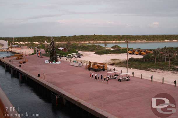 The cast members who were staying on the island waving goodbye to us.