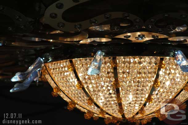 A closer look at the chandelier in the middle.