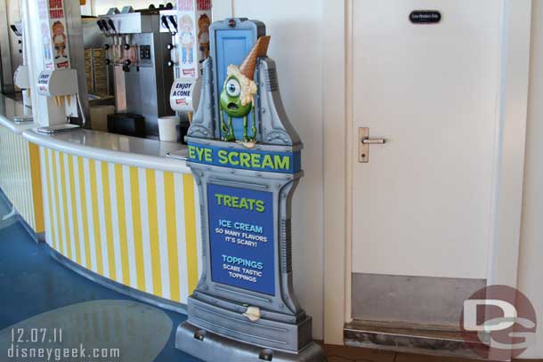 A look at the ice cream station.