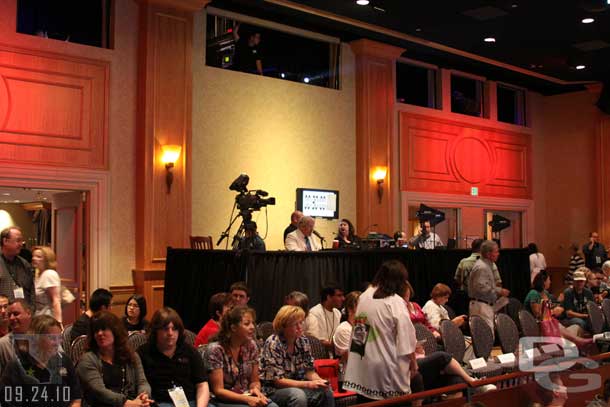 The A/V podium housed the tech crew as well as the voice of Disneyland doing the announcements.