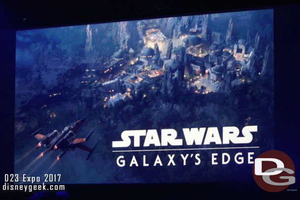 Then the big news.. the reveal of the name.. the new lands will be called Star Wars: Galaxy's Edge