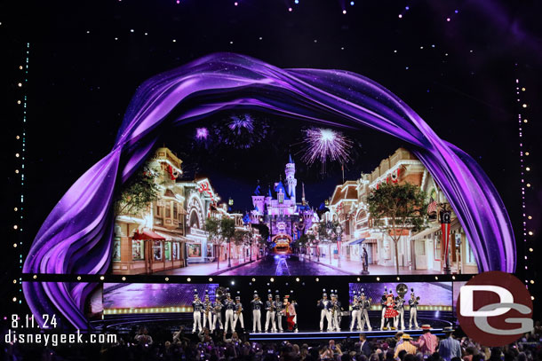 Disneyland Band, Mickey Mouse and Minnie Mouse