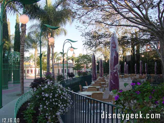 This picture shows the patio area of the La Brea Bakery.