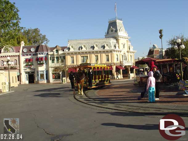 A nice morning on Main Street USA