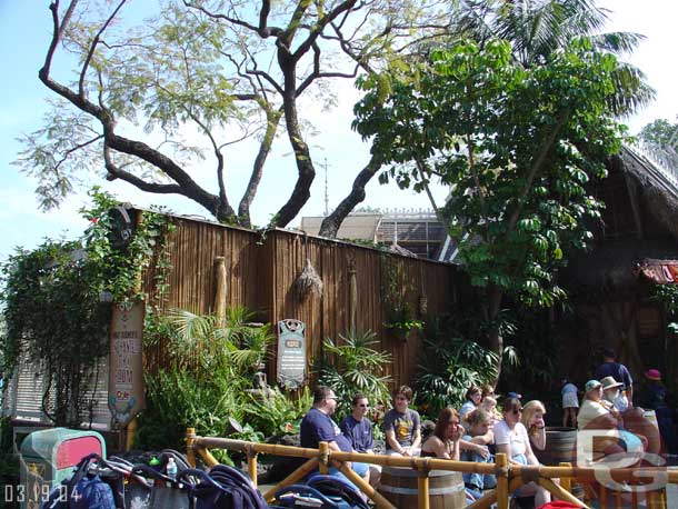 The Tiki Room outside area really needs a rehab.. the shad is all gone