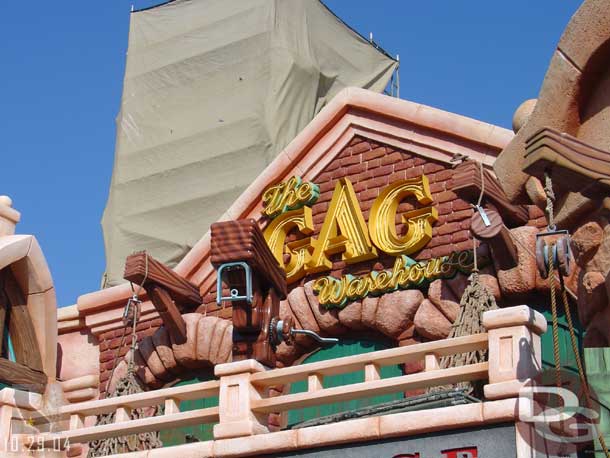 Painting going on in Toontown.. the recently painted area looks great