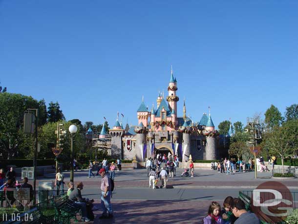 The walkway through the center of the castle was open and the sides blocked off now.