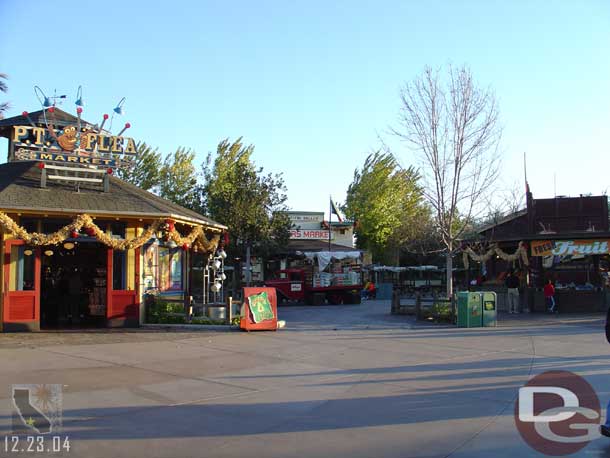 You could still manage to take shots without a lot of guests in it though, even though the park felt more crowded than its been in a long time.