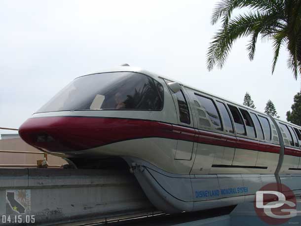 Monorail Red arriving at the station