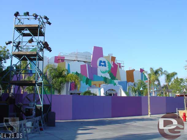 Now its clearly visible this is a Monsters Inc Attraction