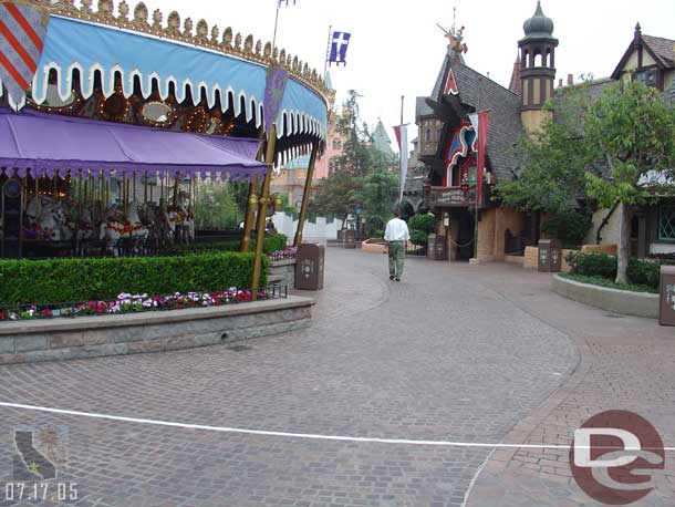 You could not get to the other dark rides, all roped off.