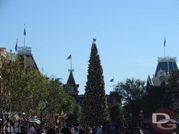 I miss the garlands over the street, my guess is since the 50th parade has such tall floats that is why there is none..