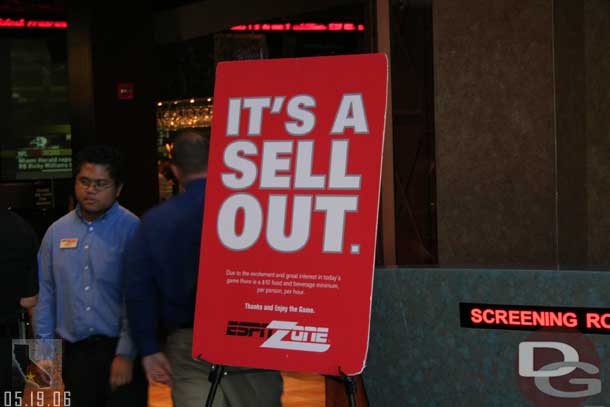 ESPN was quite crowded for dinner due to Hockey and Basketball playoffs