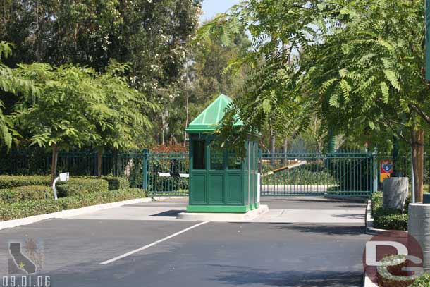 I never really paid attention to this small exit gate from the Downtown Disney lot that takes you right out to Disneyland Drive.  I do not think I have ever seen it open.