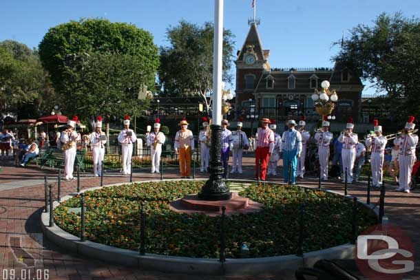 The Dapper Dans arrive