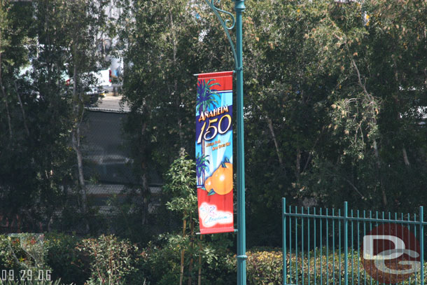 The Disneyland 50th Banners along Disneyland Drive have been replaced with City of Anaheim Banners to celebrate their 150th