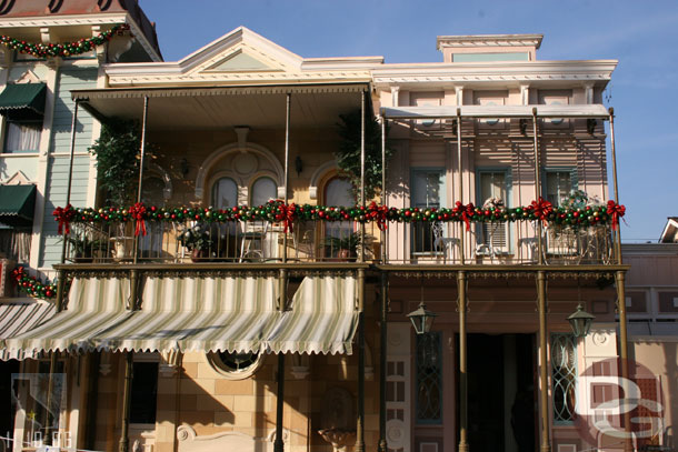 Now a look at the decorations on Main Street