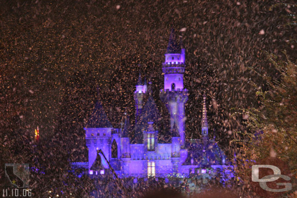 The show concludes with Snow fall (which came out looking like a blizzard almost with the lens I was using..)