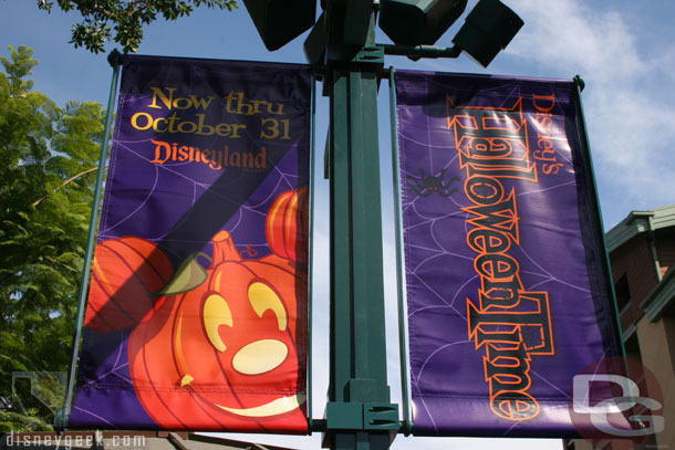 Banners advertising the event at Downtown Disney