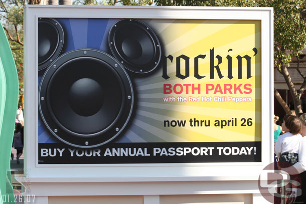 A sign marketing the Rockin promotion and Annual Passes