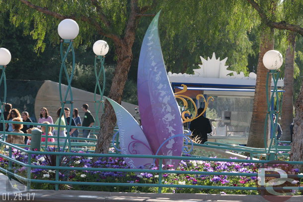 In DCA a new sign has appeared in the planters