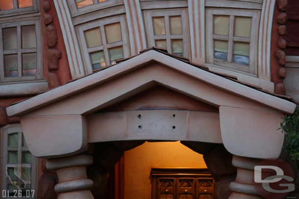 The Post Office sign in Toontown is missing