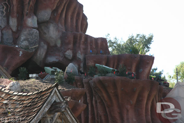 Work continues on Splash Mountain