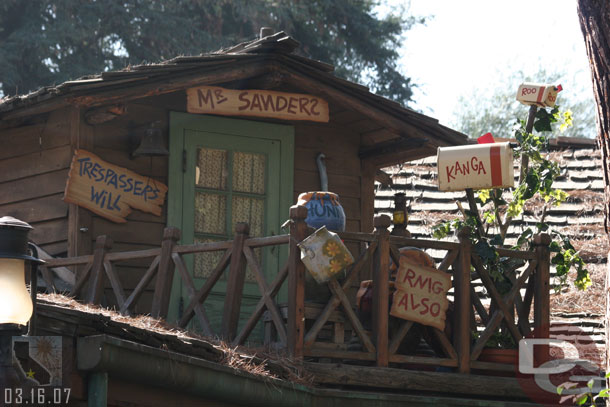 Have you ever noticed the detail on Kangas place in Critter Country