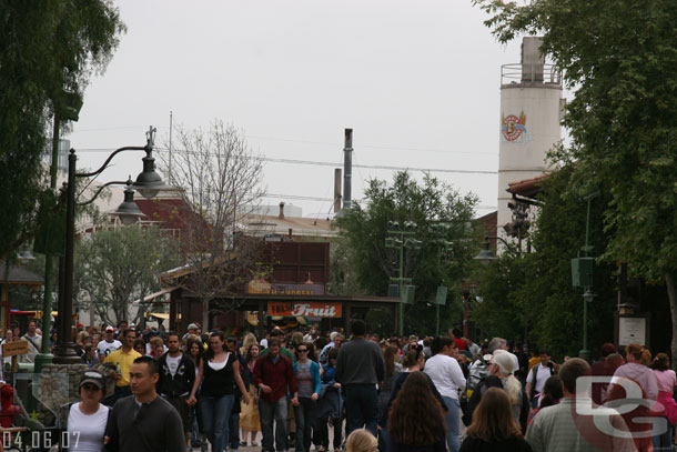 Once in DCA though you could tell the parks were crowded