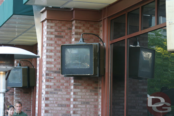 The TVs on the South side of the ESPN Zone were not on.