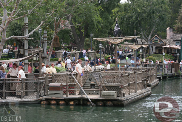 The Island was shut down and cleared around 3:15pm