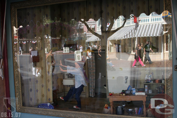 One of the windows on Main Street has been converted to a Ratatouille window