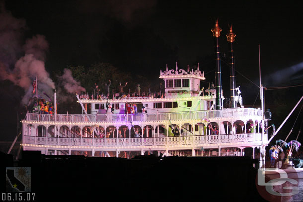 The Mark Twain rounding the bend