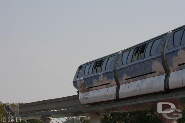 The Dreams monorail cruising by (it was the only one running again Friday)
