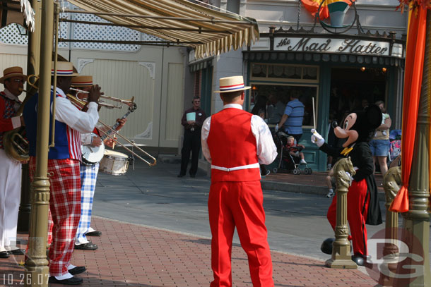 Mickey out with a band