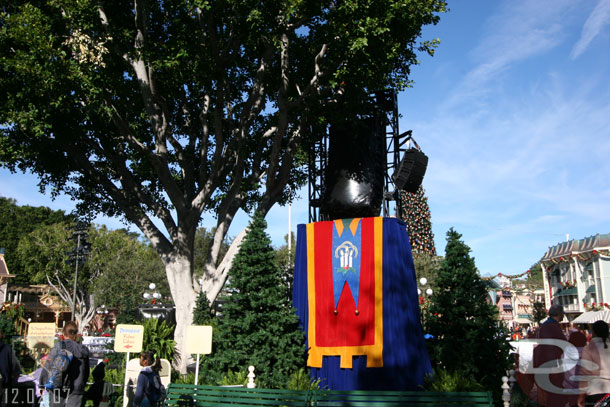 Main Street is ready for the 2nd evening of Candlelight performances