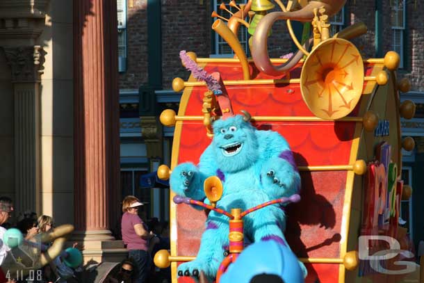 Some shots from the Pixar Play Parade