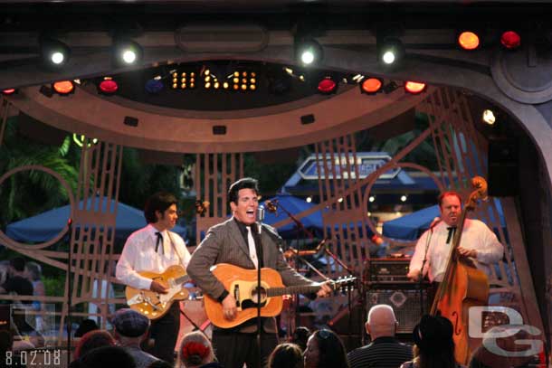 Elvis at the Tomorrowland Terrace