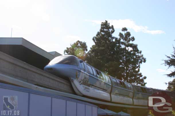 Only saw the old Mark V Monorail running Friday, even in the evening