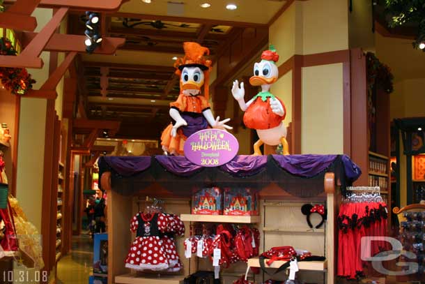 The one entrance to World of Disney is still Halloween stuff