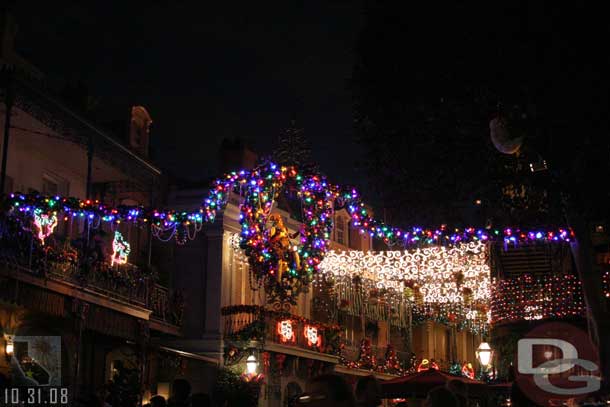 Some shots of New Orleans Square at night.